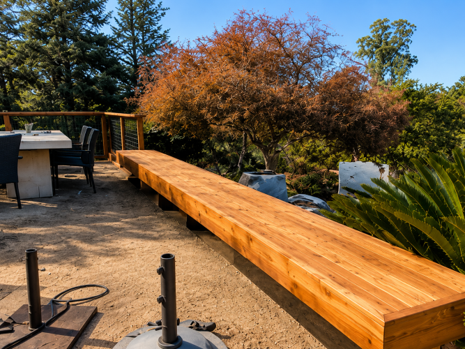 Redwood Deck with Hog Wire Handrails